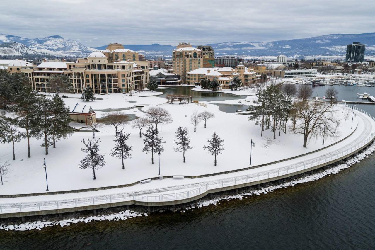 Delta Hotels By Marriott Grand Okanagan Resort Kelowna Exterior foto