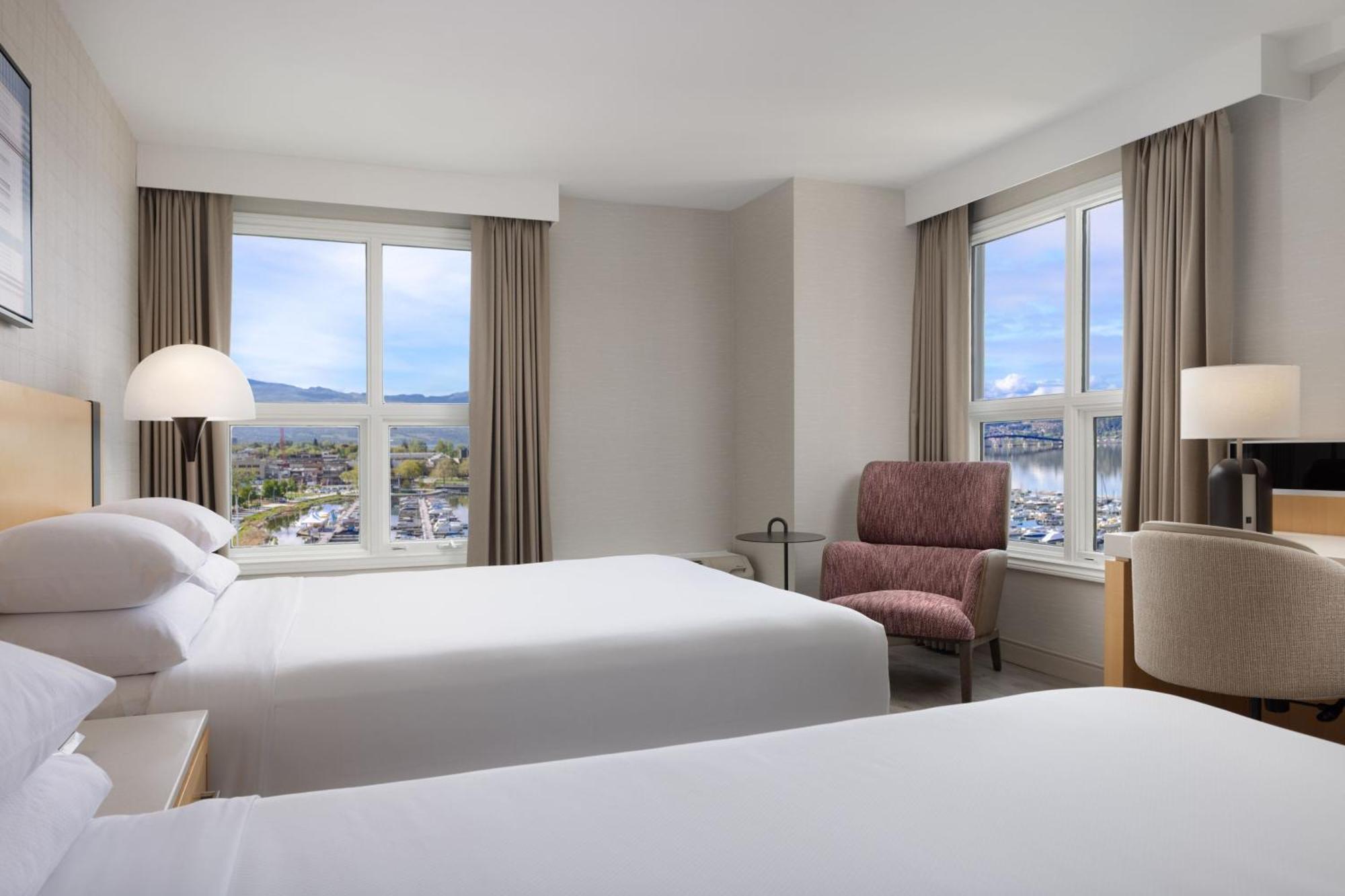 Delta Hotels By Marriott Grand Okanagan Resort Kelowna Exterior foto