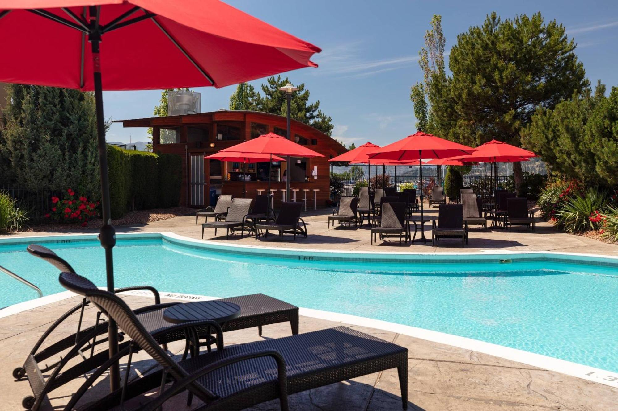 Delta Hotels By Marriott Grand Okanagan Resort Kelowna Exterior foto